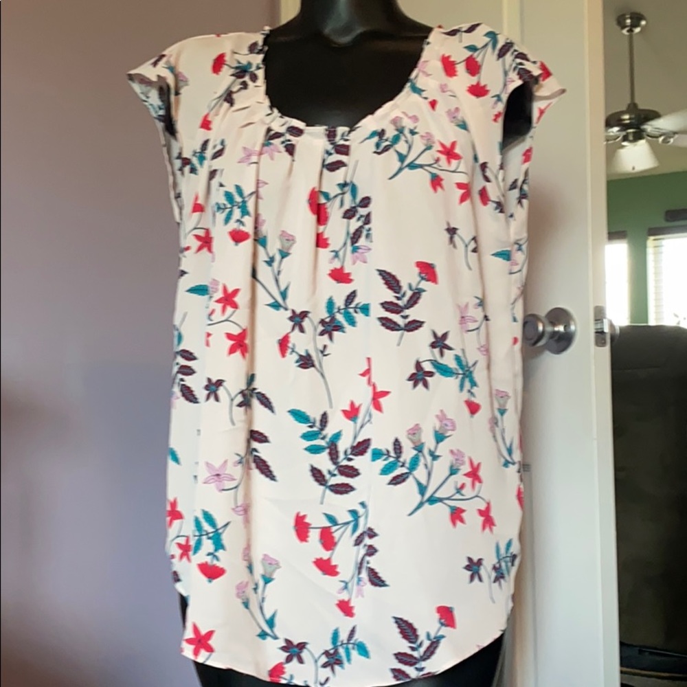 Floral breezy tank top/blouse